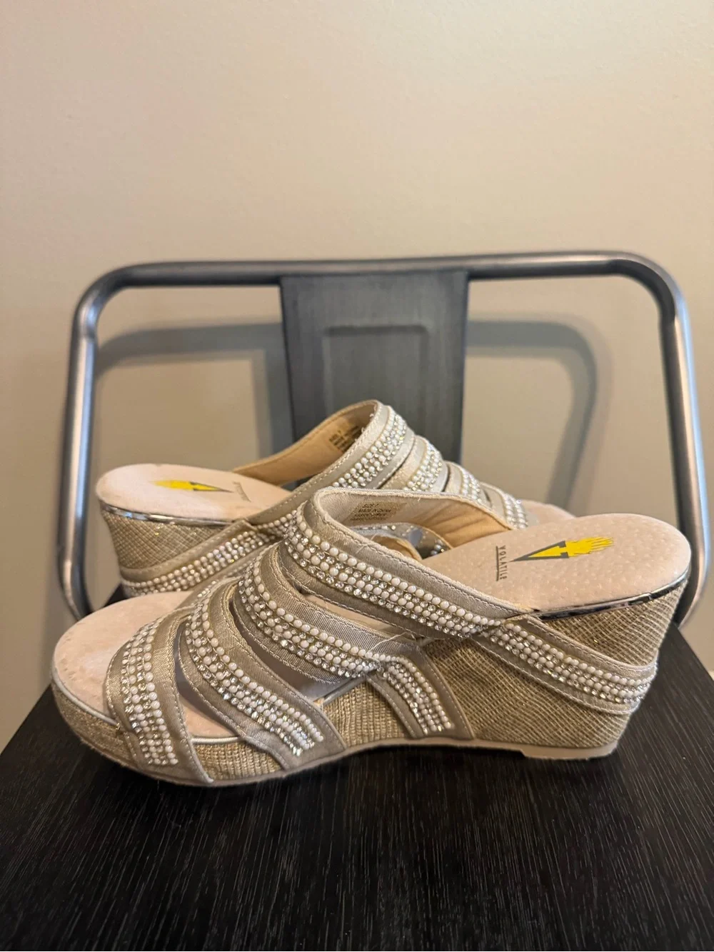 Volatile Pearl Rhinestone Embellished Wedge Slide Sandals Size 7